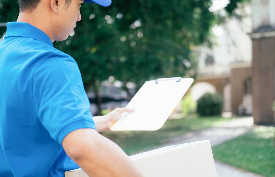 Same-Day Courier vs. Next-Day Delivery: Which Is Right for You?